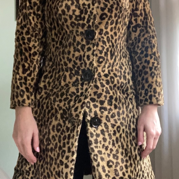 SOLD Mango leopard print faux fur coat - Picture 7 of 11